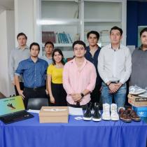 Estudiantes de Comercio Internacional presentan proyectos finales 